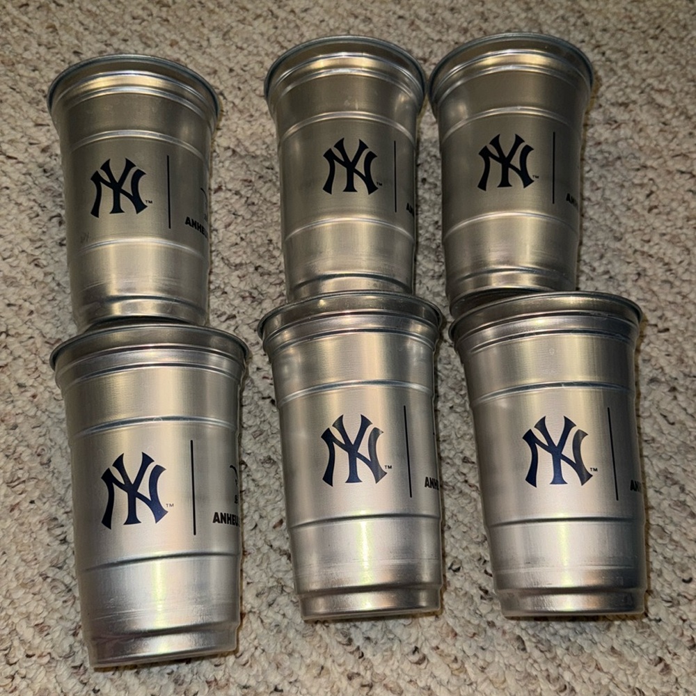 6 New York Yankees Ball aluminum drinking cup station 2024 authentic rare used